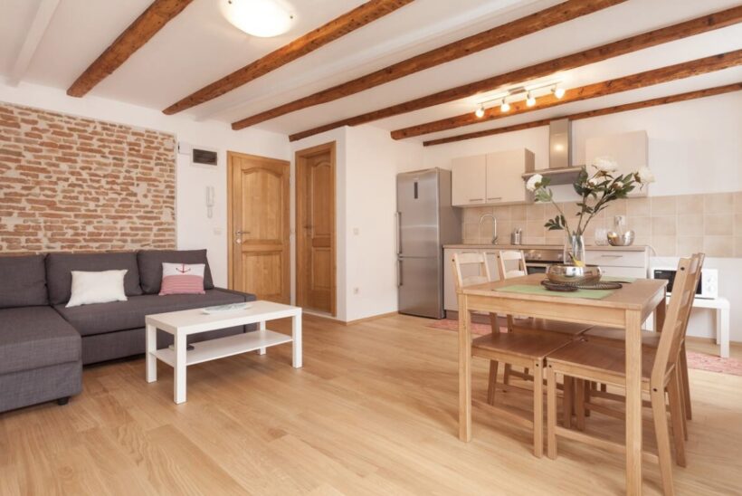 Deluxe Carera Corner 1BR